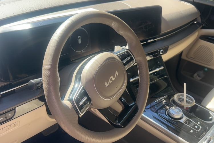 Used Kia Carnival 2021 2.0T Flagship Edition Interior 2