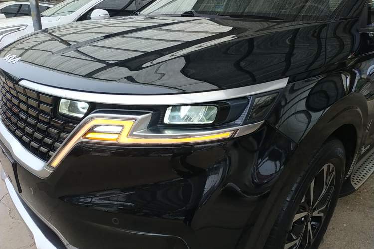 Used Kia Carnival 2021 2.0T Luxury Edition Left Front Headlight