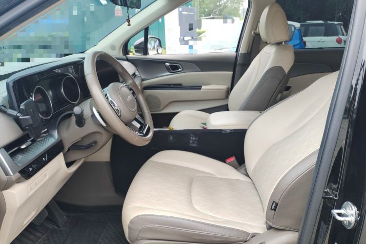 Used Kia Carnival 2021 2.0T Luxury Edition Left Front Seat