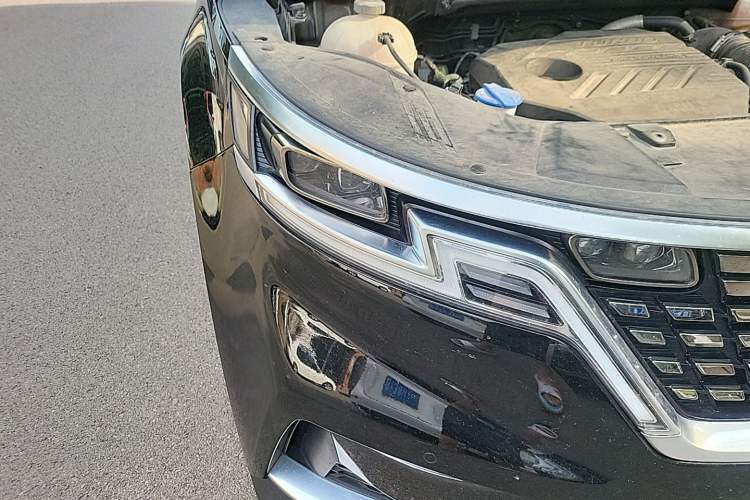 Used Kia Carnival 2021 2.0T Luxury Tech Edition Right Front Headlight