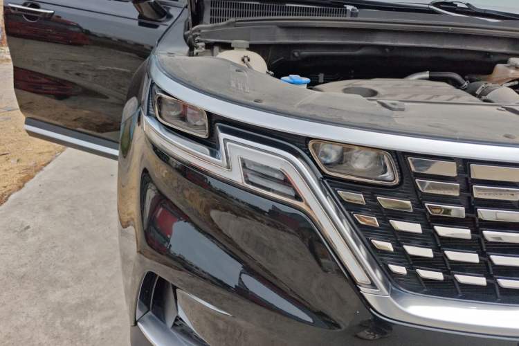 Used Kia Carnival 2021 2.0T Flagship Edition Right Front Headlight