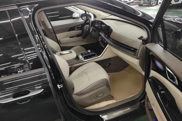 Used Kia Carnival 2021 2.0T Flagship Edition Right Front Seat