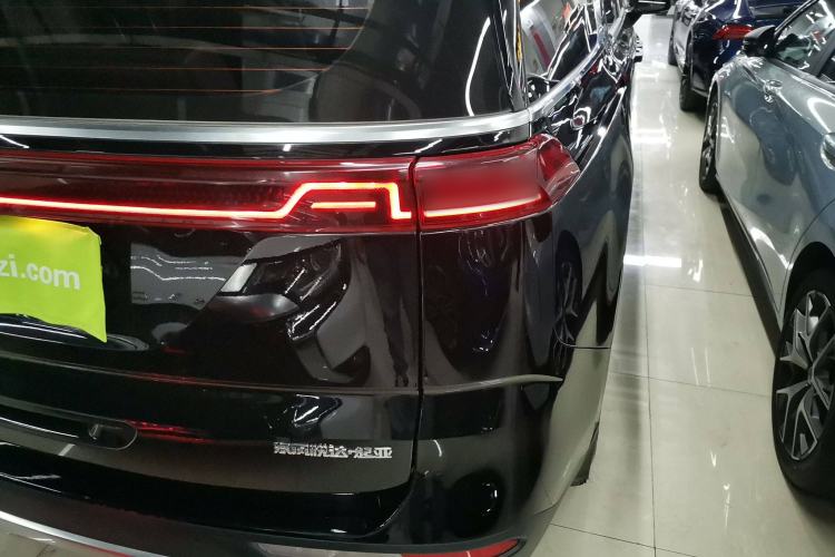 Used Kia Carnival 2021 2.0T Flagship Edition Right Rear Taillight