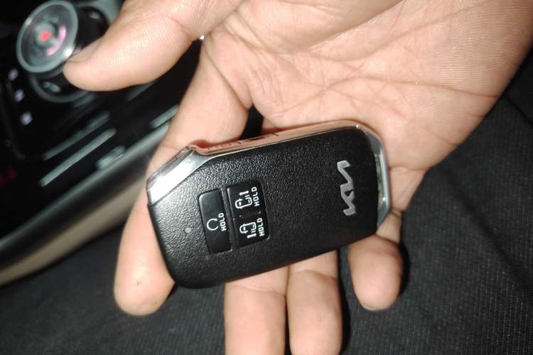 Used Kia Carnival 2021 2.0T Flagship Edition Vehicle Key