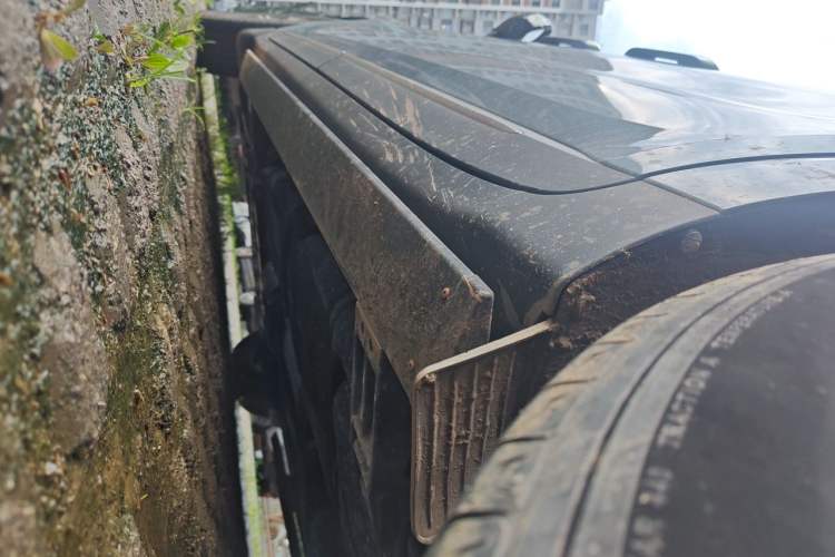 Used Kia Carnival 2021 2.0T Flagship Edition Chassis Rear Left