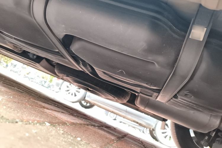 Used Kia Carnival 2021 2.0T Flagship Edition Chassis Rear Left