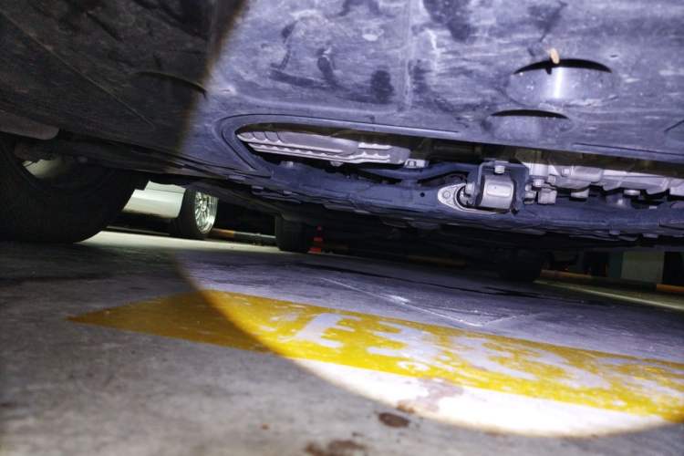 Used Kia Carnival 2021 2.0T Flagship Edition Chassis Rear