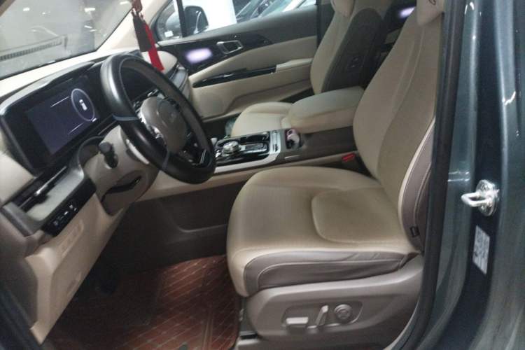Used Kia Carnival 2021 2.0T Flagship Edition Left Front Seat