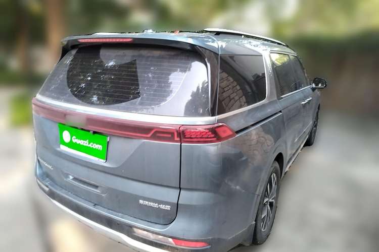 Used Kia Carnival 2021 2.0T Flagship Edition Rear Right 45 Deg