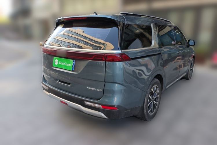 Used Kia Carnival 2021 2.0T Flagship Edition Rear Right 45 Deg