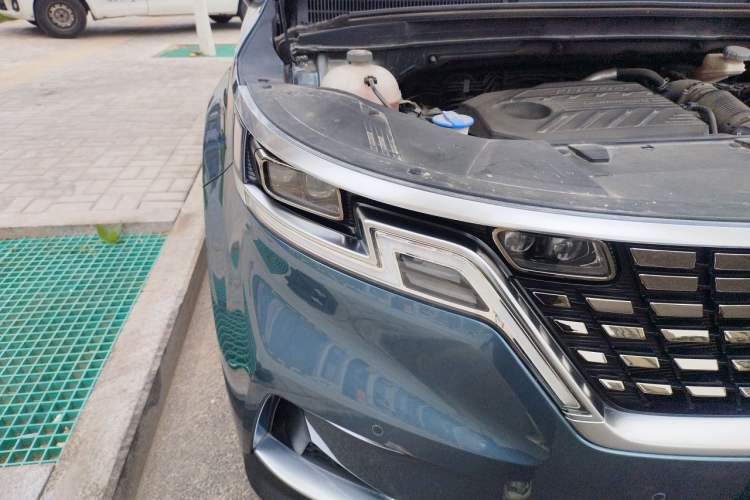 Used Kia Carnival 2021 2.0T Flagship Edition Right Front Headlight