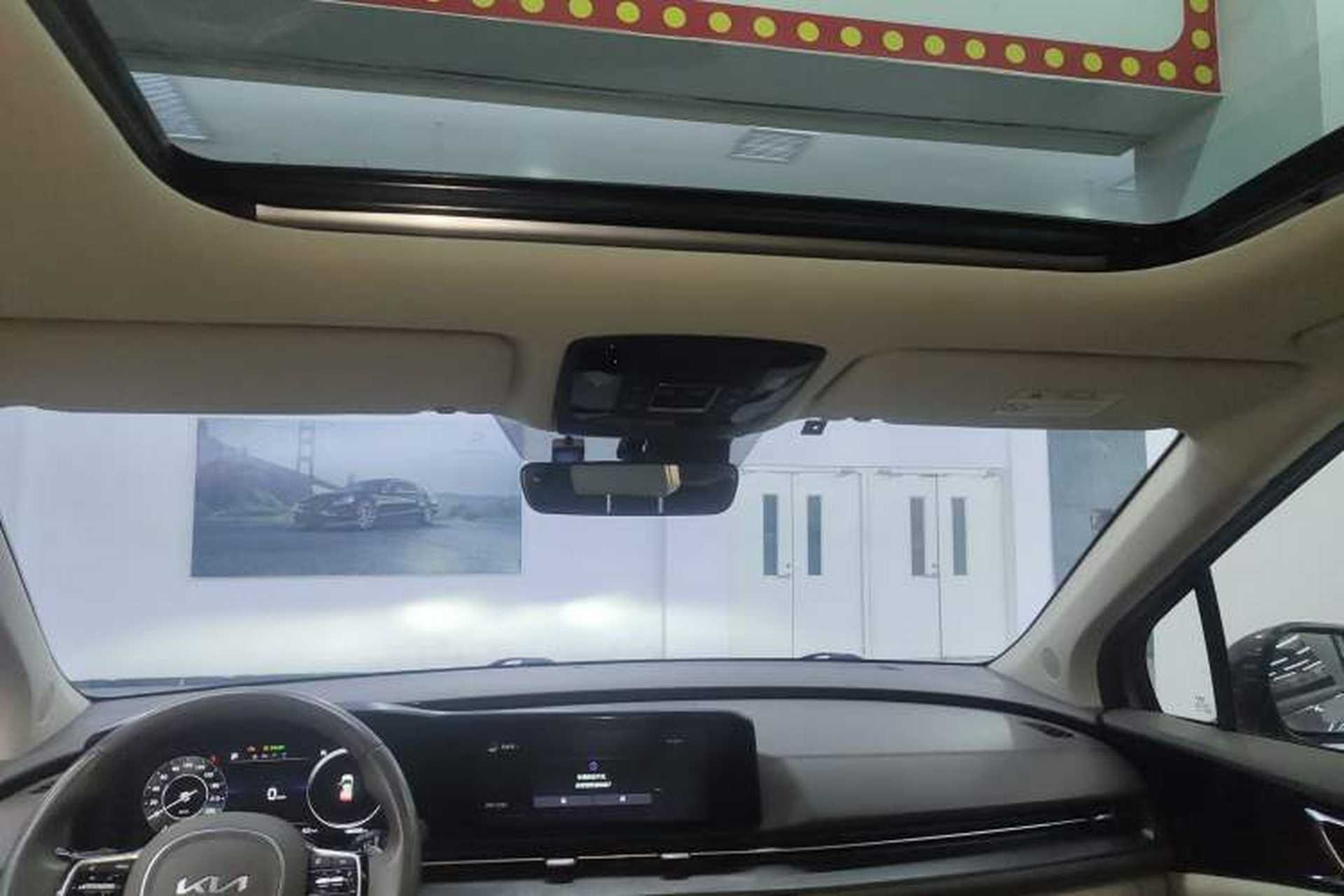 Used Kia Carnival 2021 2.0T Luxury Edition Headliner