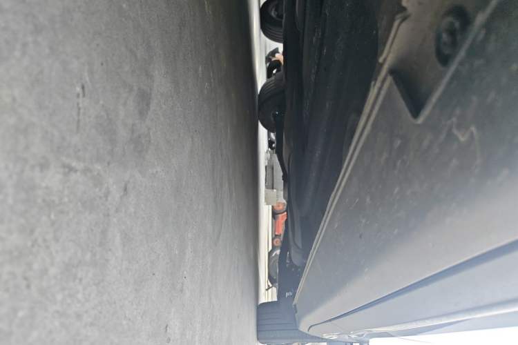 Used Kia Carnival 2021 2.0T Flagship Edition Chassis Front Left