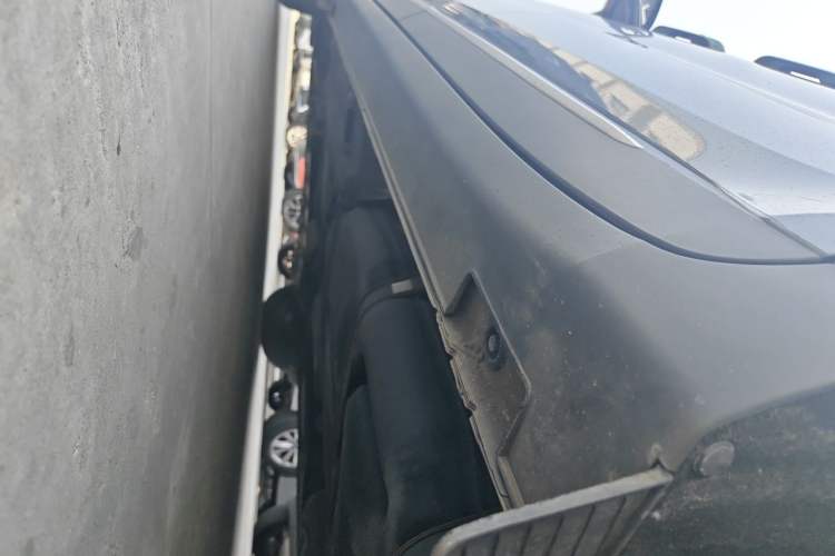 Used Kia Carnival 2021 2.0T Flagship Edition Chassis Rear Left