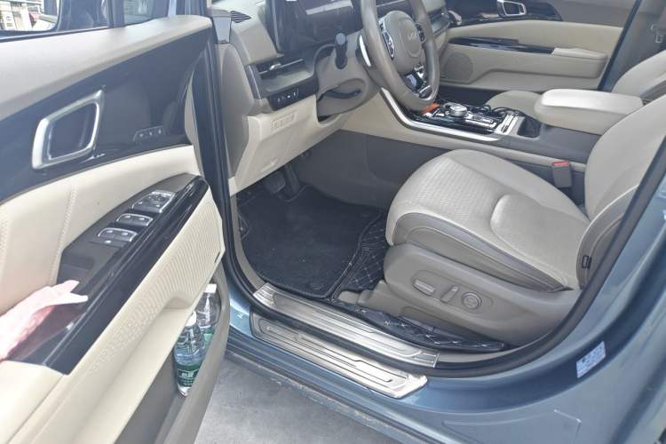Used Kia Carnival 2021 2.0T Flagship Edition Driver Seat