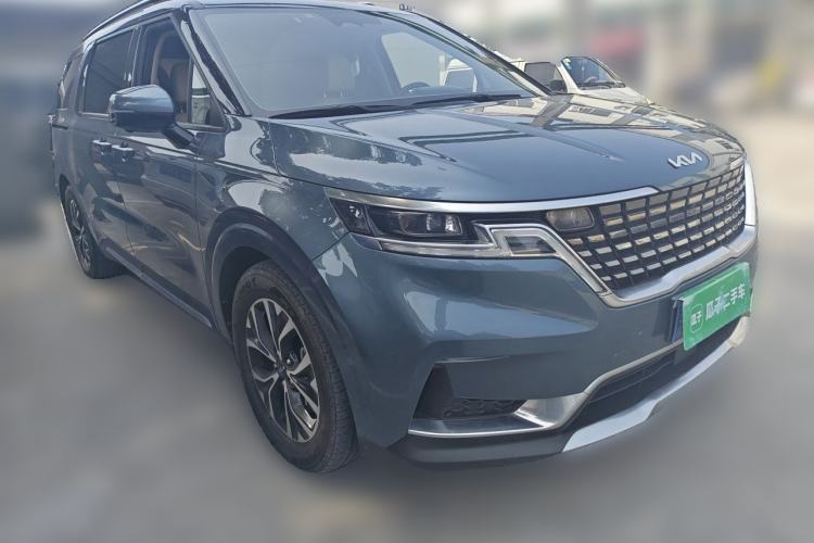 Used Kia Carnival 2021 2.0T Flagship Edition Front Right 45 Deg