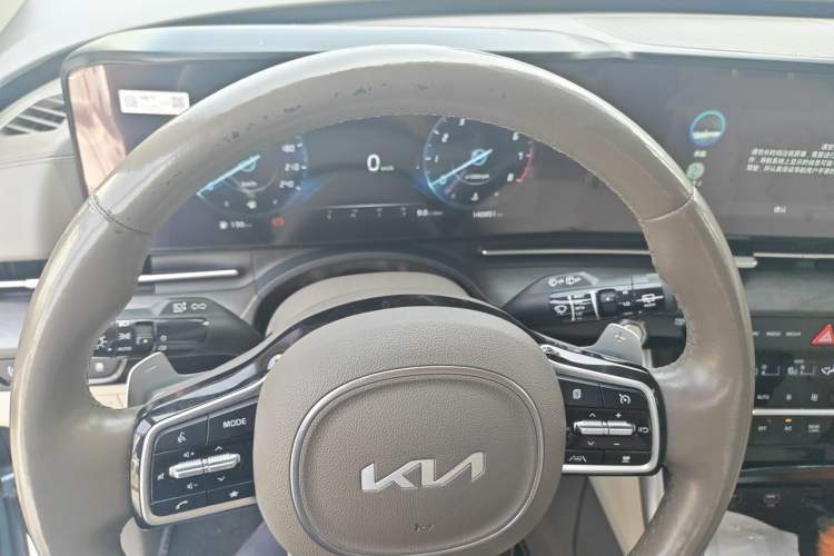 Used Kia Carnival 2021 2.0T Flagship Edition Instrument Cluster