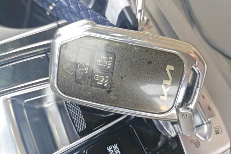 Used Kia Carnival 2021 2.0T Flagship Edition Vehicle Key