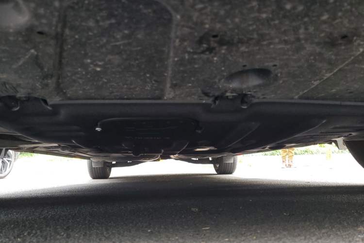 Used Kia Carnival 2021 2.0T Flagship Edition Chassis Front