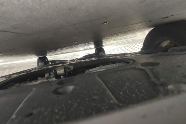 Used Kia Carnival 2021 2.0T Flagship Edition Chassis Front