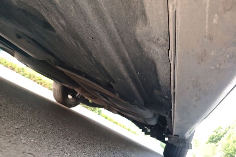 Used Kia Carnival 2021 2.0T Luxury Tech Edition Chassis Front Left
