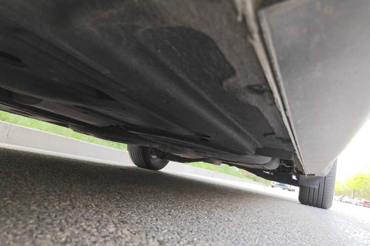 Used Kia Carnival 2021 2.0T Flagship Edition Chassis Front Left