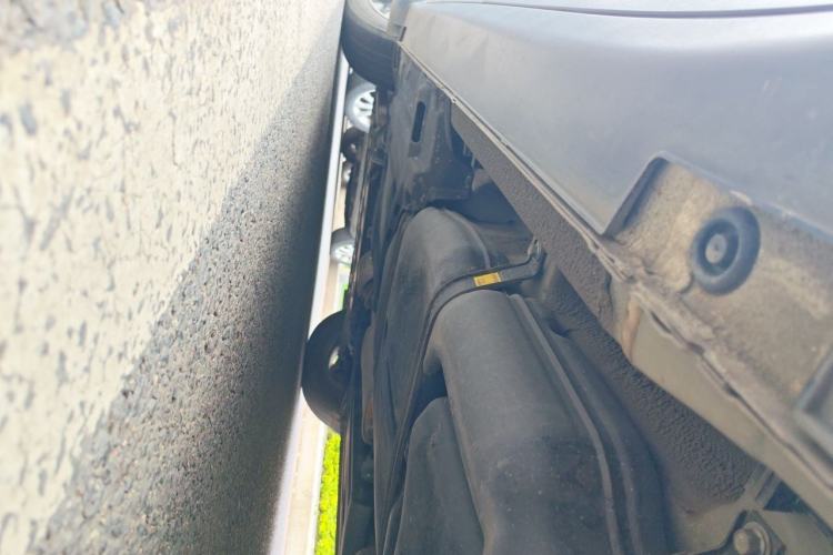 Used Kia Carnival 2021 2.0T Flagship Edition Chassis Rear Left