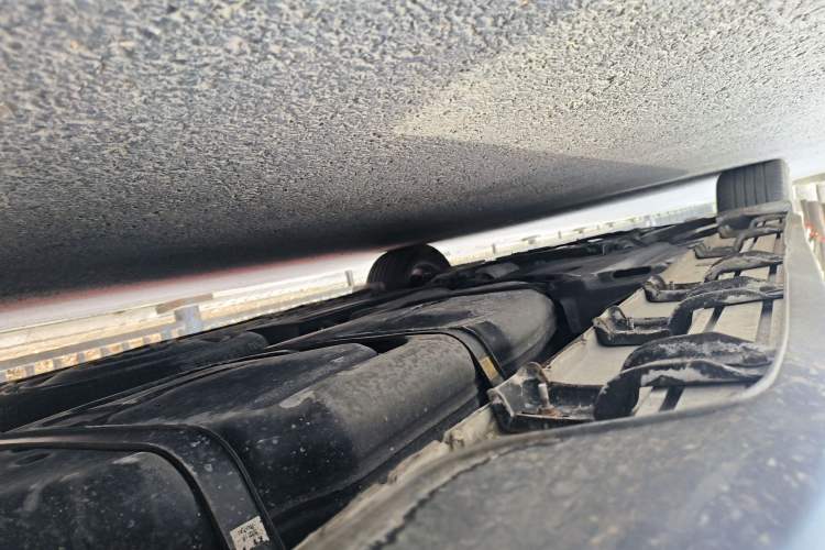 Used Kia Carnival 2021 2.0T Luxury Tech Edition Chassis Rear Left