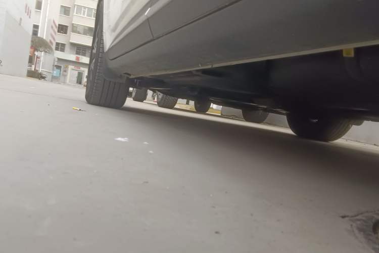 Used Kia Carnival 2021 2.0T Flagship Edition Chassis Rear Left