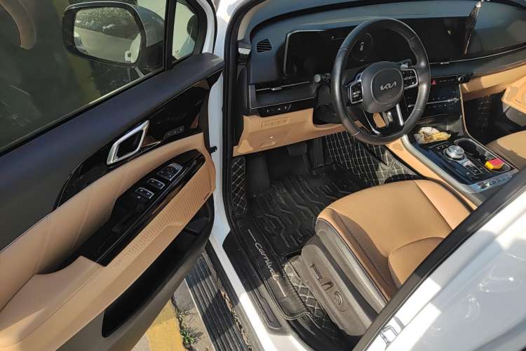 Used Kia Carnival 2021 2.0T Flagship Edition Driver Seat