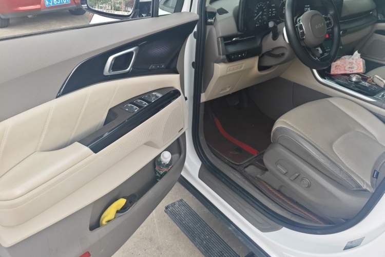 Used Kia Carnival 2021 2.0T Flagship Edition Driver Seat