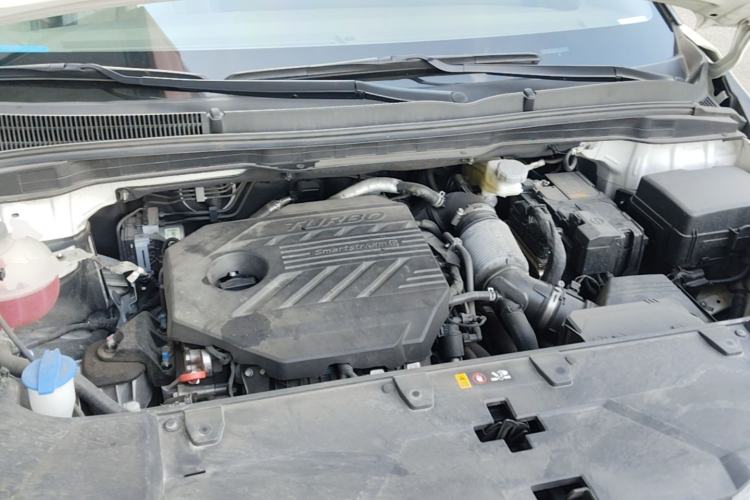 Used Kia Carnival 2021 2.0T Luxury Tech Edition Engine Bay