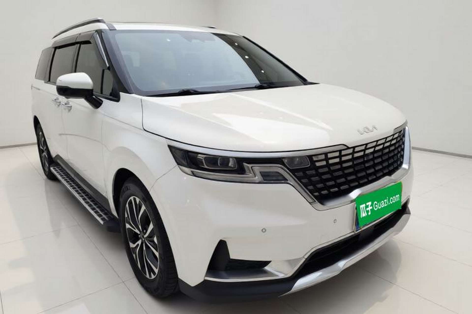 Used Kia Carnival 2021 2.0T Flagship Edition Exterior 2