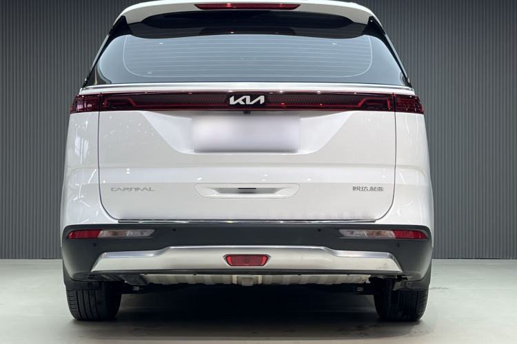Used Kia Carnival 2021 2.0T Luxury Tech Edition Exterior 4