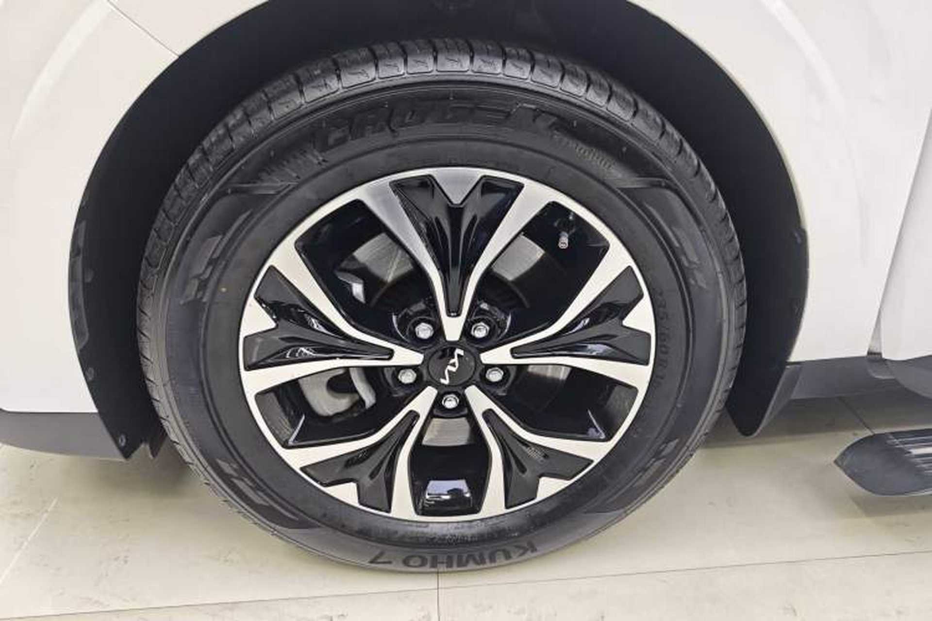 Used Kia Carnival 2021 2.0T Flagship Edition Exterior 5