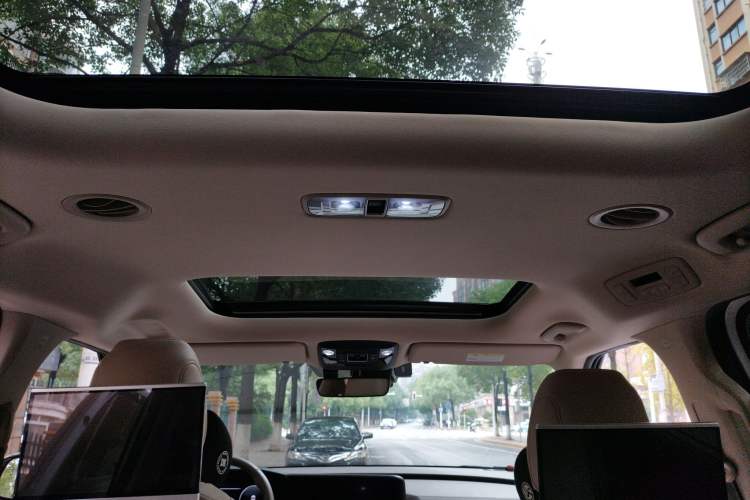 Used Kia Carnival 2021 2.0T Luxury Tech Edition Headliner