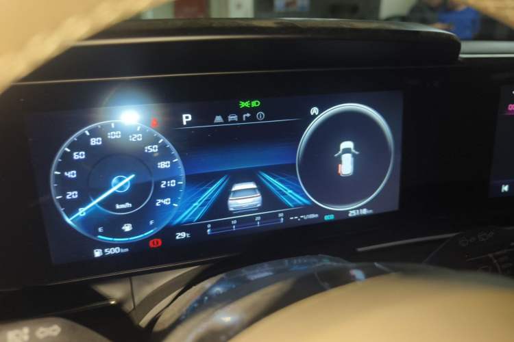 Used Kia Carnival 2021 2.0T Flagship Edition Instrument Cluster