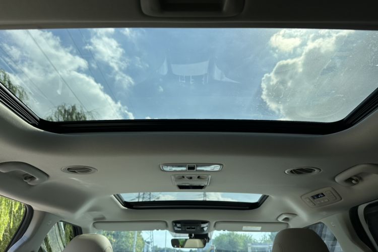 Used Kia Carnival 2021 2.0T Flagship Edition Interior 12