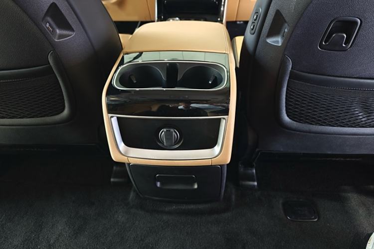 Used Kia Carnival 2021 2.0T Flagship Edition Interior 3