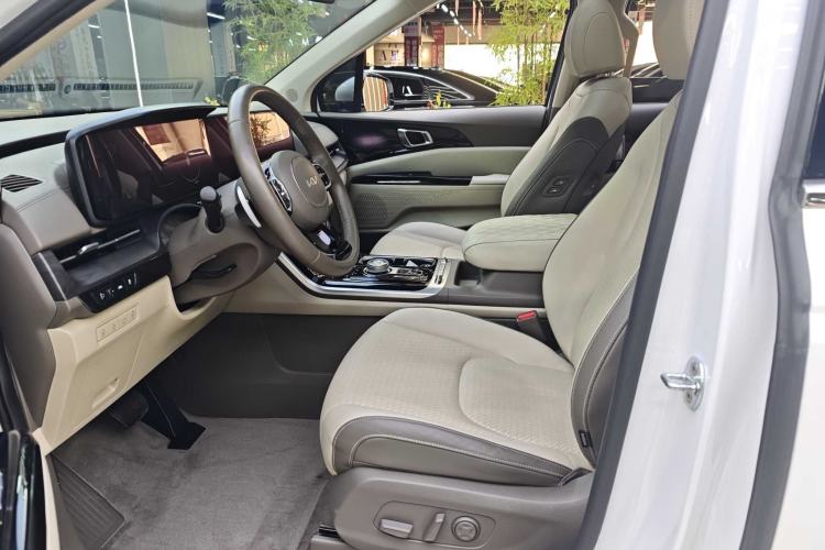 Used Kia Carnival 2021 2.0T Flagship Edition Interior 4