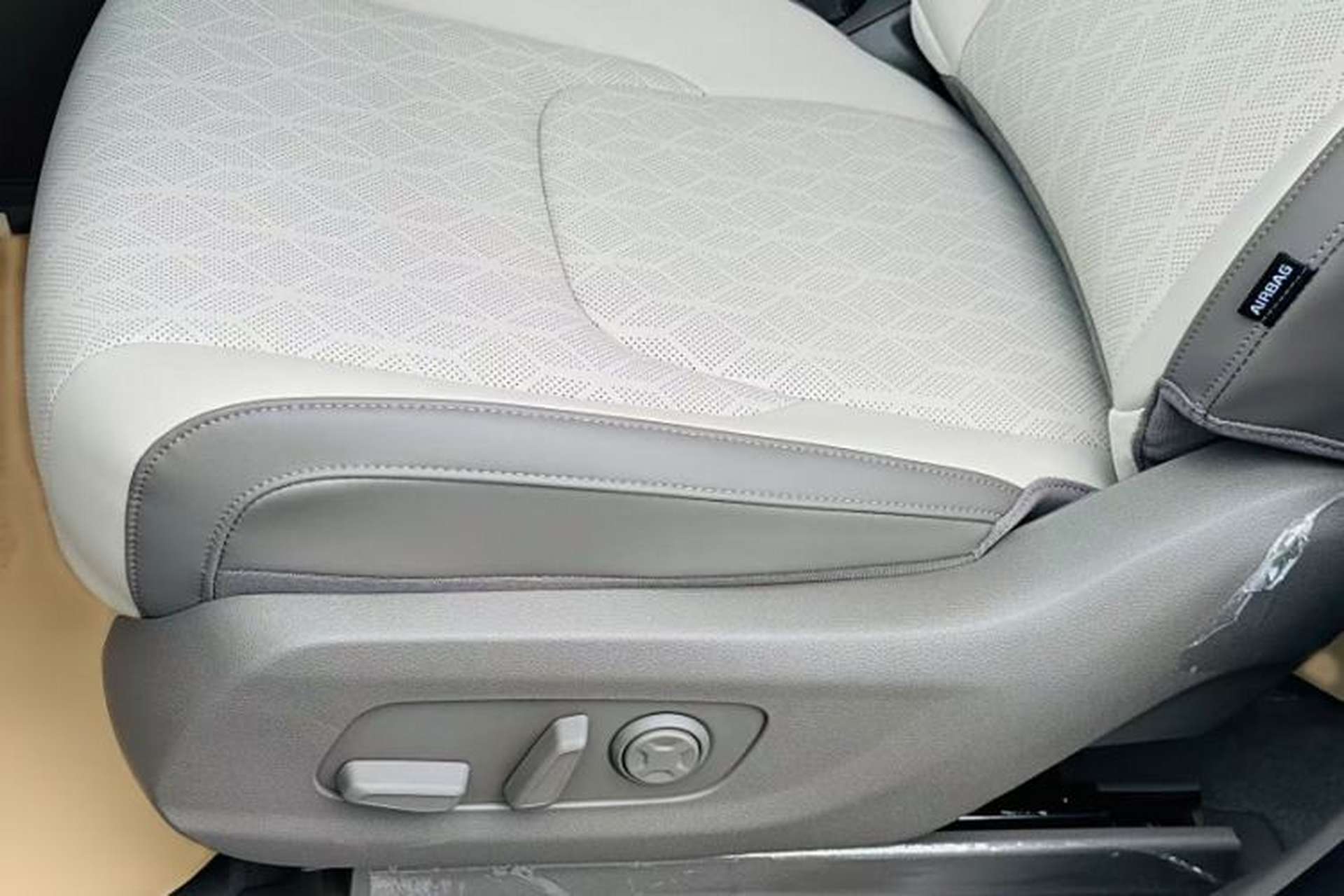 Used Kia Carnival 2021 2.0T Luxury Tech Edition Interior 5
