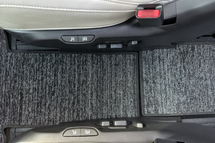 Used Kia Carnival 2021 2.0T Flagship Edition Interior 5