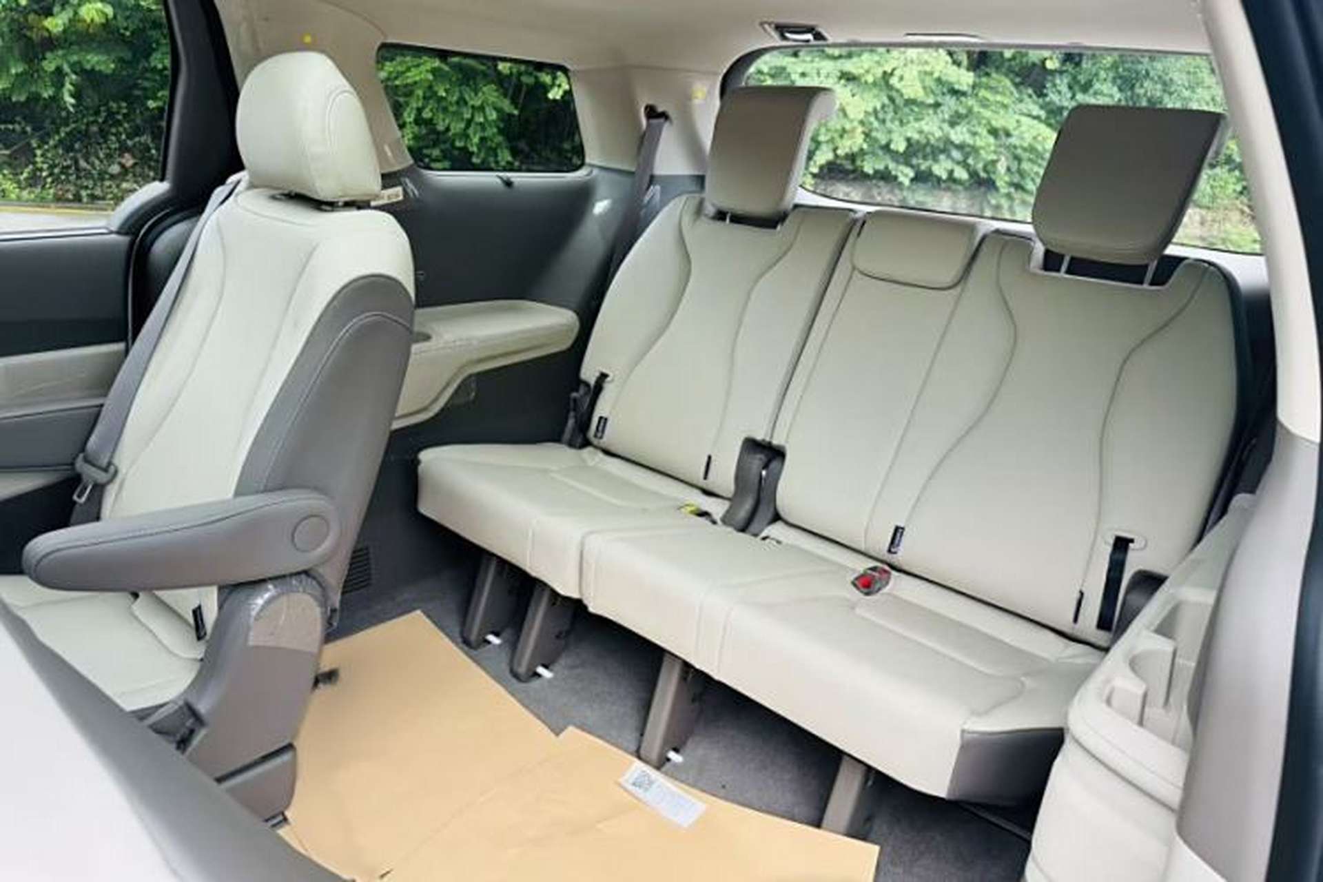 Used Kia Carnival 2021 2.0T Luxury Tech Edition Interior 6