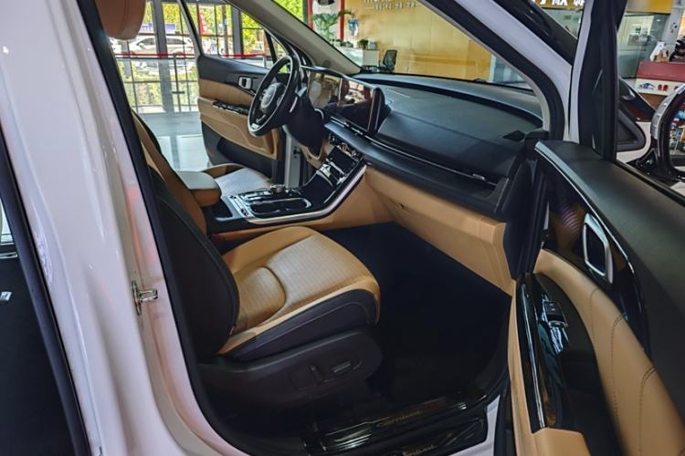 Used Kia Carnival 2021 2.0T Flagship Edition Interior 6
