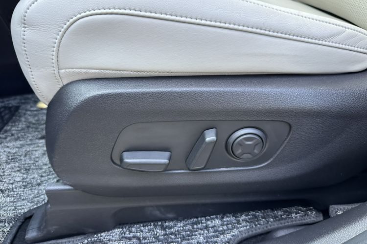 Used Kia Carnival 2021 2.0T Flagship Edition Interior 7