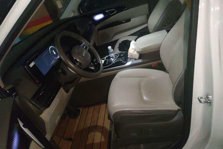 Used Kia Carnival 2021 2.0T Flagship Edition Left Front Seat