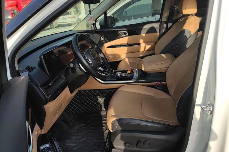 Used Kia Carnival 2021 2.0T Flagship Edition Left Front Seat