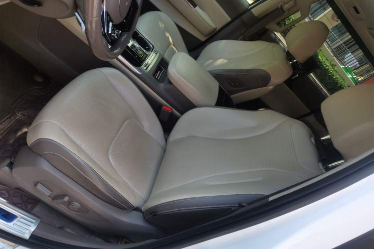Used Kia Carnival 2021 2.0T Flagship Edition Left Front Seat