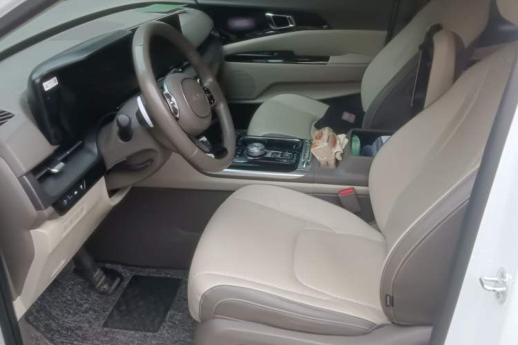 Used Kia Carnival 2021 2.0T Flagship Edition Left Front Seat