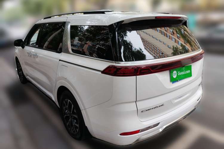 Used Kia Carnival 2021 2.0T Luxury Tech Edition Rear Left 45 Deg